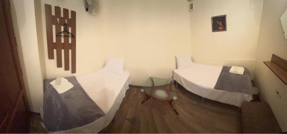 Enigma Hostel Yerevan Ngoại thất bức ảnh
