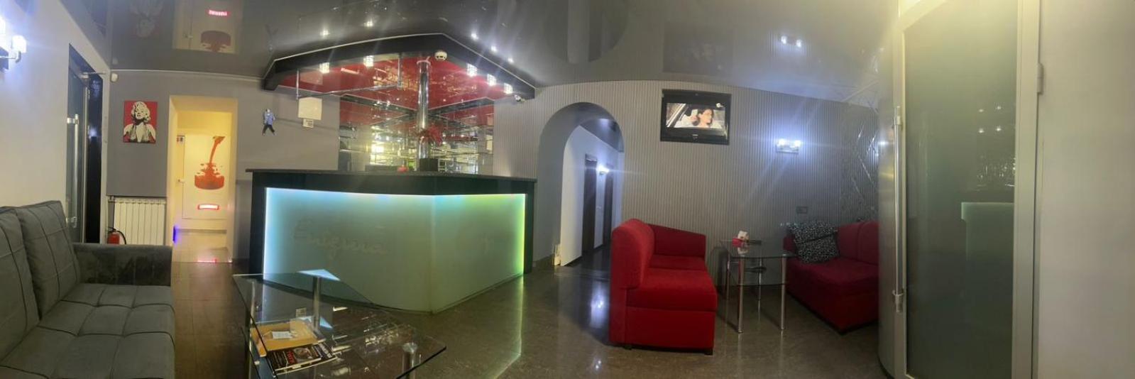 Enigma Hostel Yerevan Ngoại thất bức ảnh