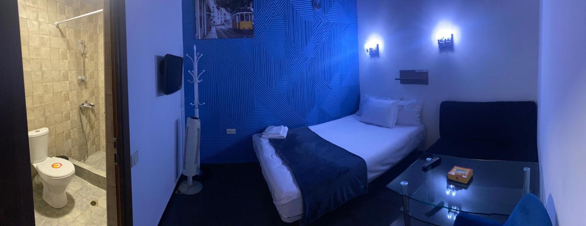 Enigma Hostel Yerevan Ngoại thất bức ảnh